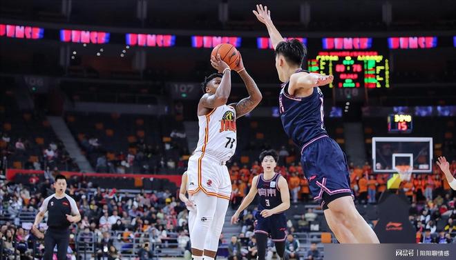 A2类合同将在今夏到期曝广东再度尝试得到陈国豪