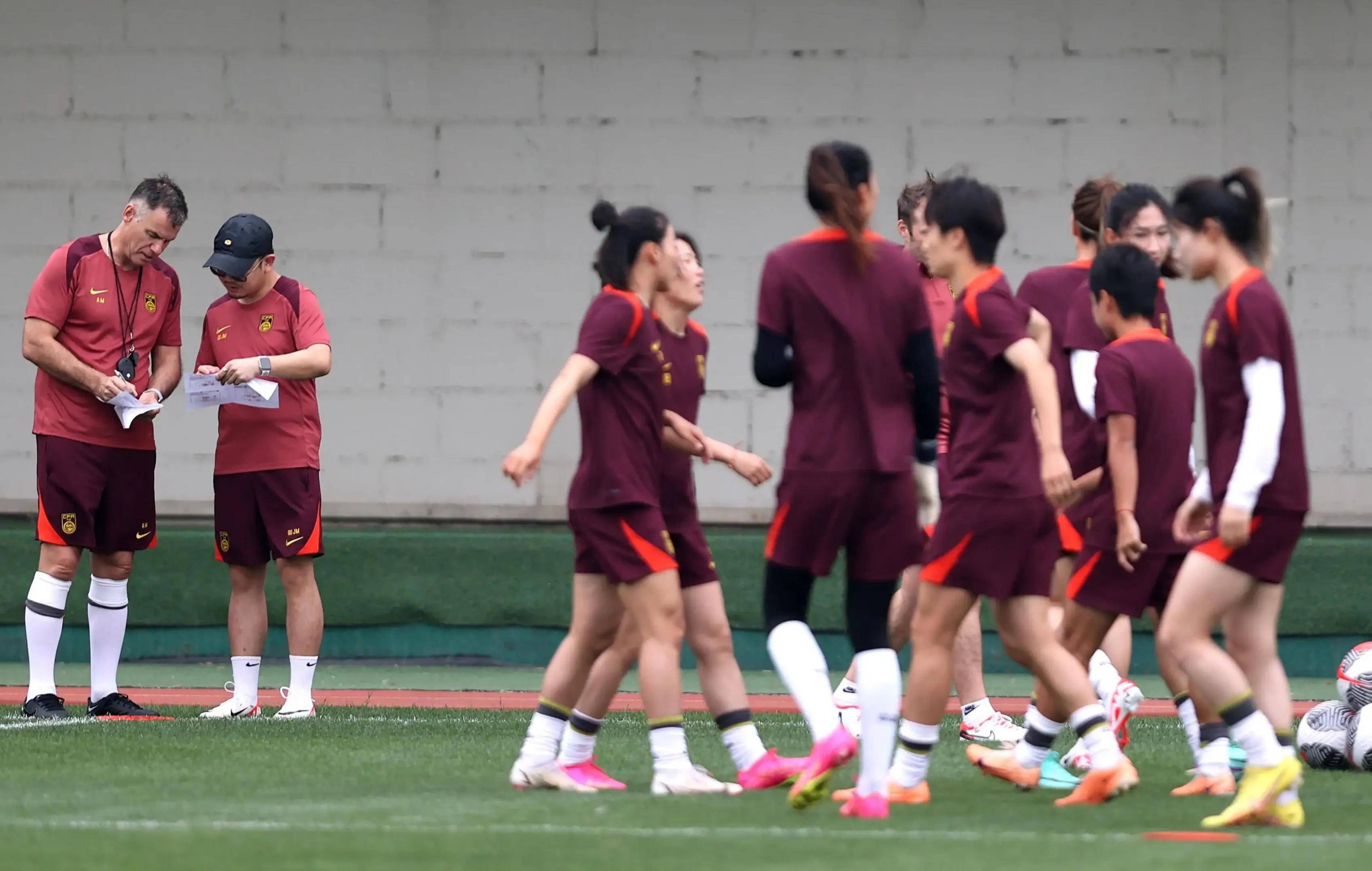 开云体育登录入口-东亚杯-中国女足4-2中国台北两球领先被追平邵子钦双响的简单介绍