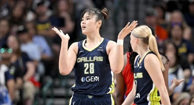三分7中4，砍18分10篮板李月汝渴望为球队带来胜利