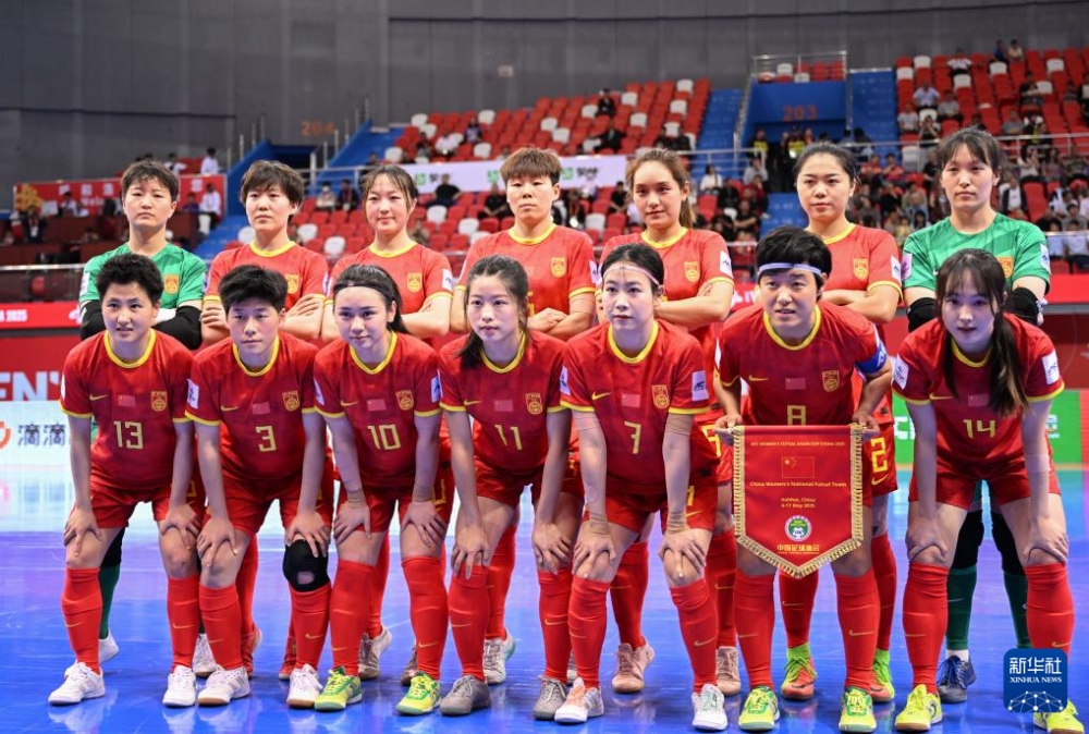 开云体育网页版-球场上的风云人物：女子足球队豪情万丈的简单介绍